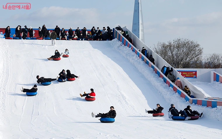 It's Here! The Han River Sledding Hills are Open for Winter Fun